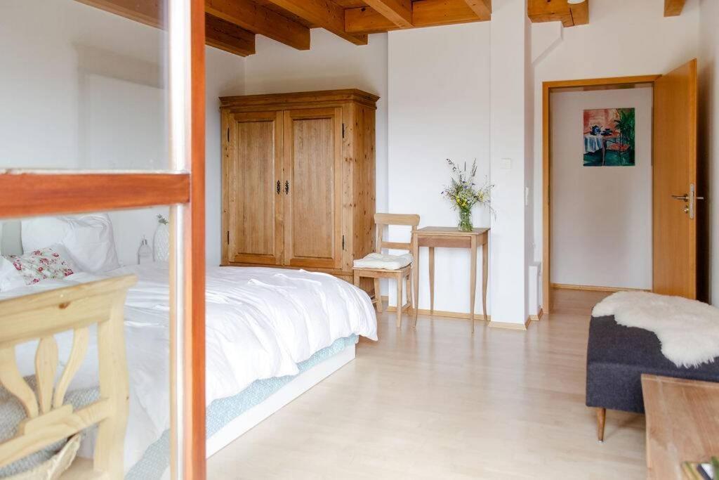 4-Zimmer-Ferienwohnung Waldbluemle 도벨 외부 사진